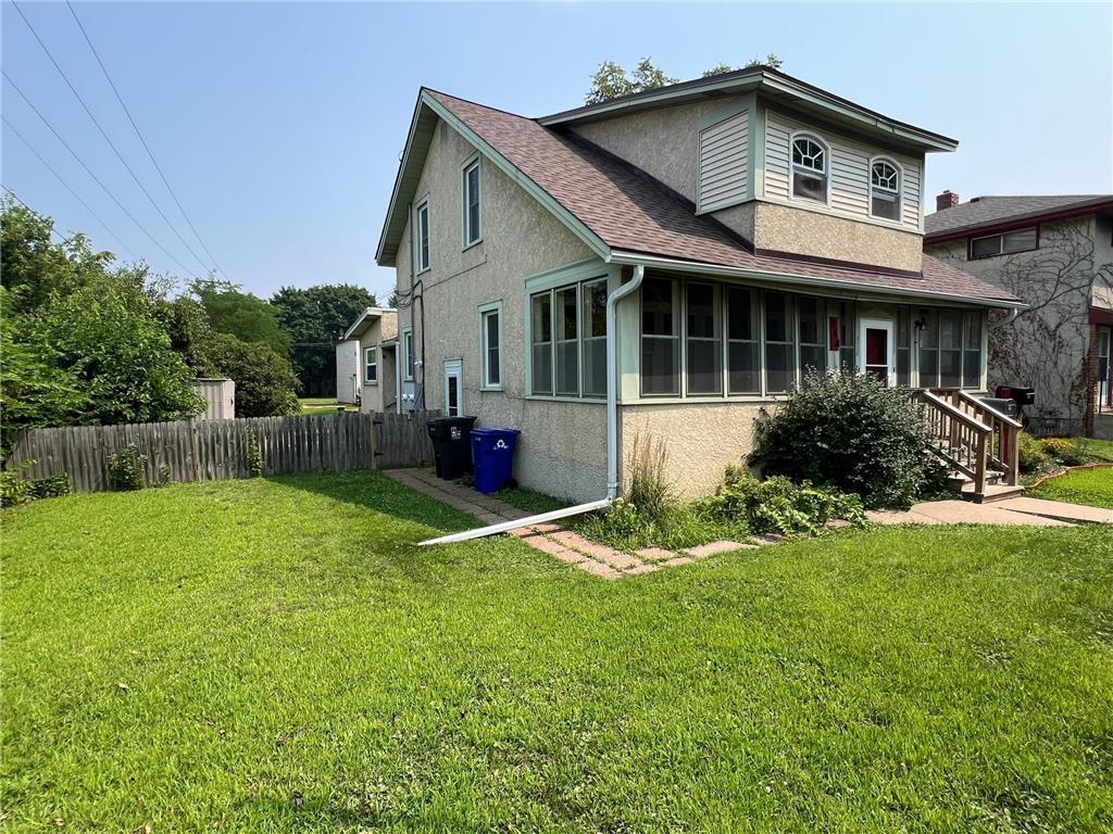 914 Charlotte Street Saint Paul MN 55104 7033512 image2