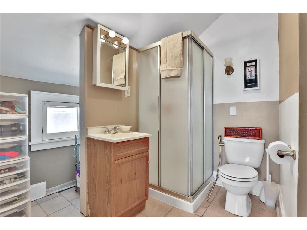 914 Charlotte Street Saint Paul MN 55104 7033512 image32