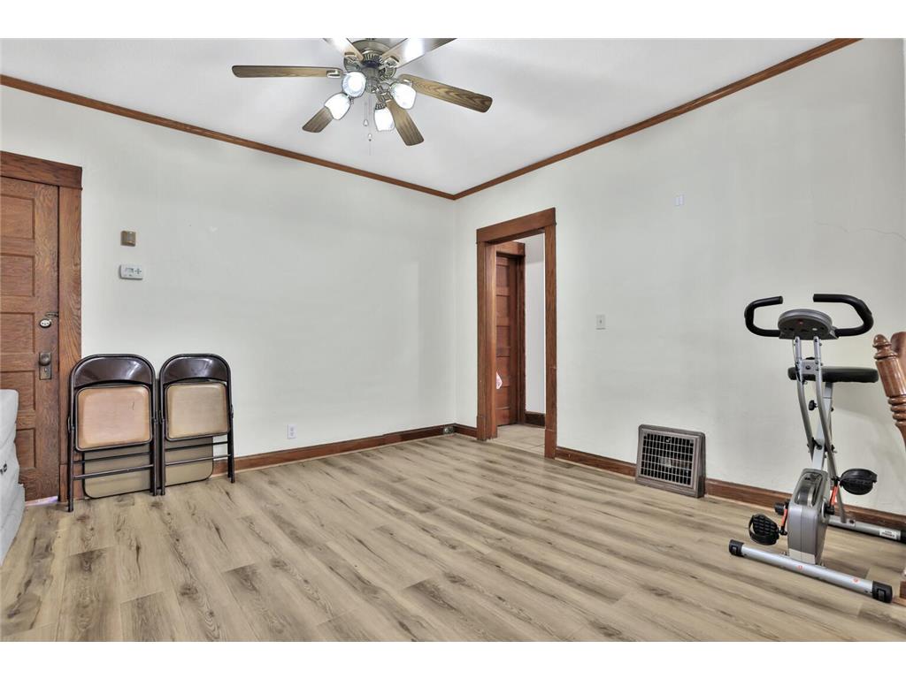 914 Charlotte Street Saint Paul MN 55104 7033512 image9