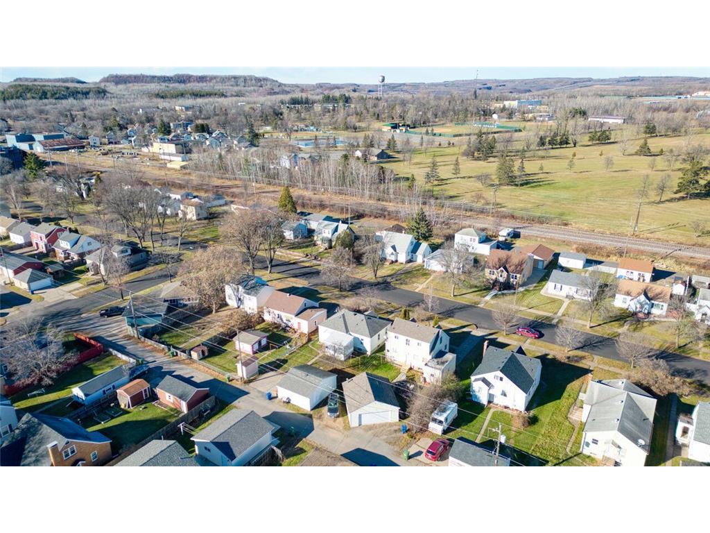 914 Michigan Street Hibbing MN 55746 6819220 image18