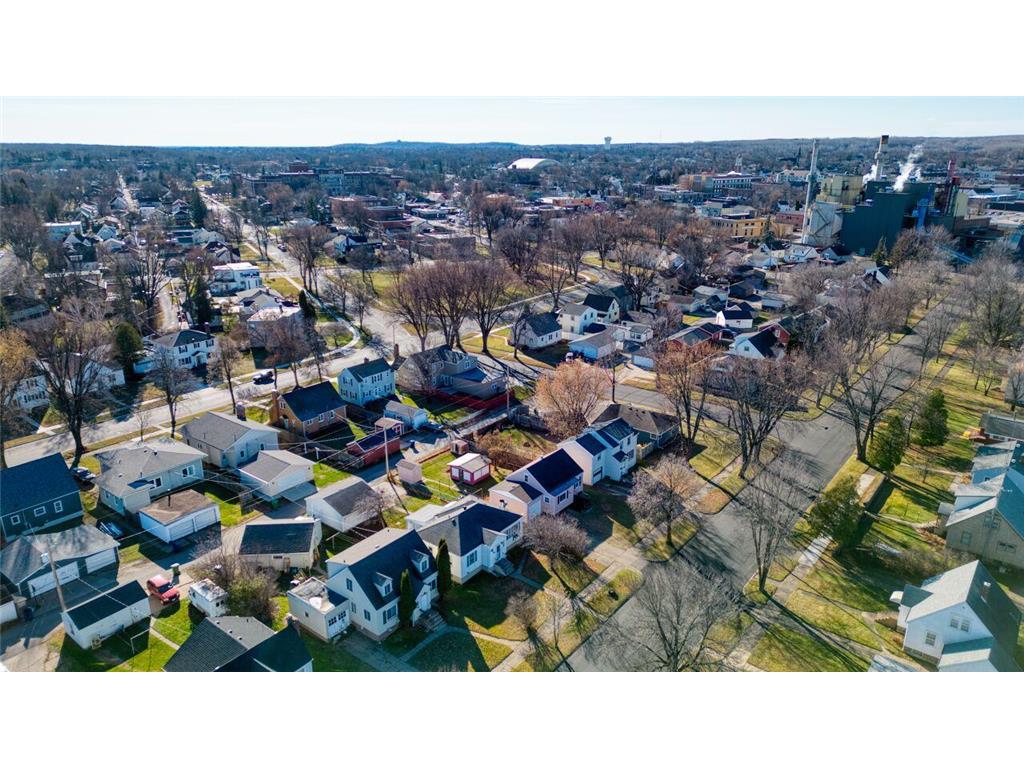 914 Michigan Street Hibbing MN 55746 6819220 image19