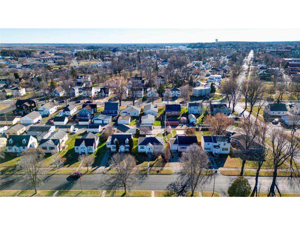 914 Michigan Street Hibbing MN 55746 6819220 image20