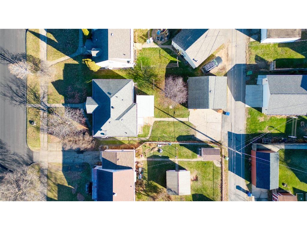 914 Michigan Street Hibbing MN 55746 6819220 image21