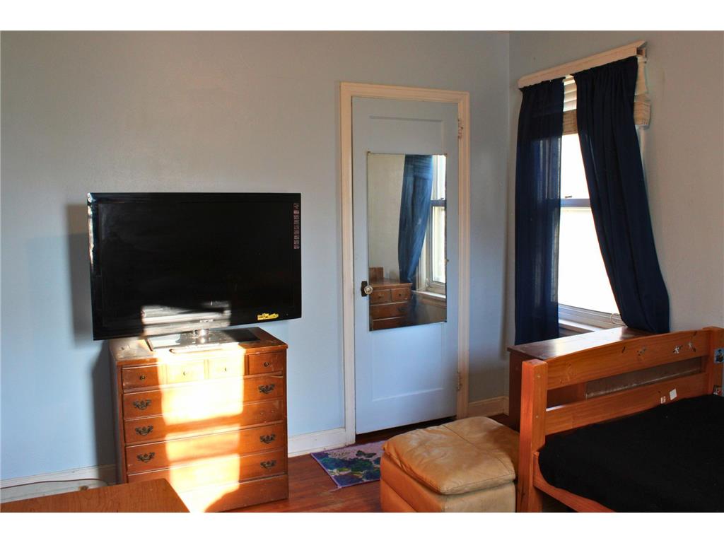 914 Michigan Street Hibbing MN 55746 6819220 image24