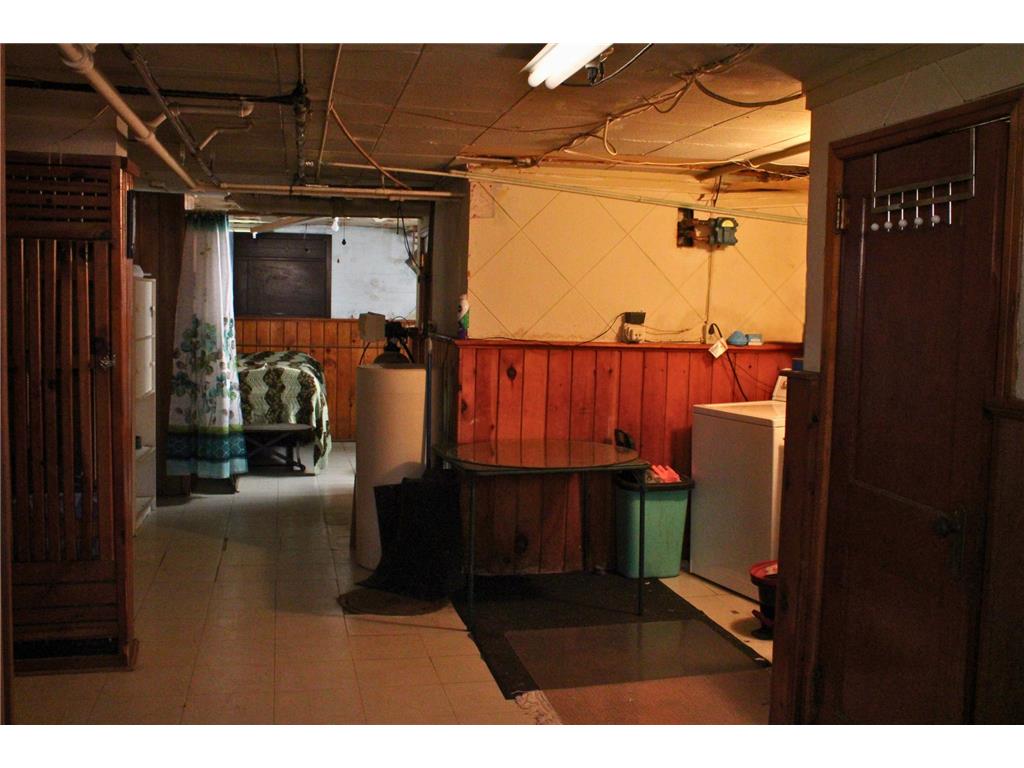 914 Michigan Street Hibbing MN 55746 6819220 image36