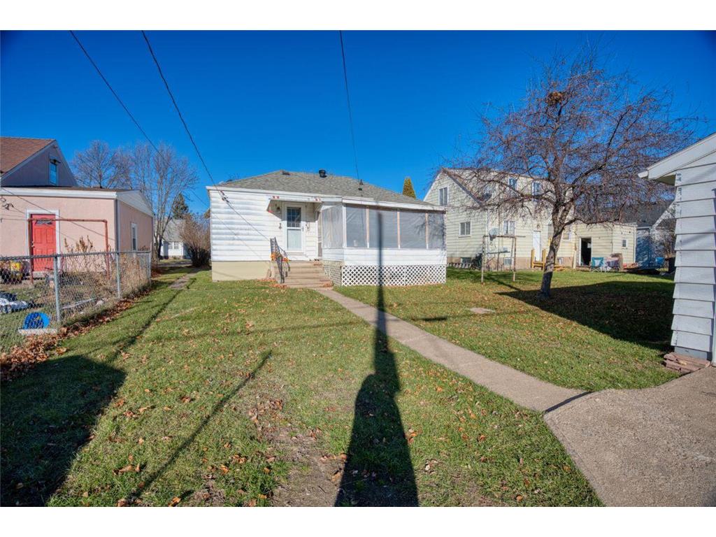 914 Michigan Street Hibbing MN 55746 6819220 image4