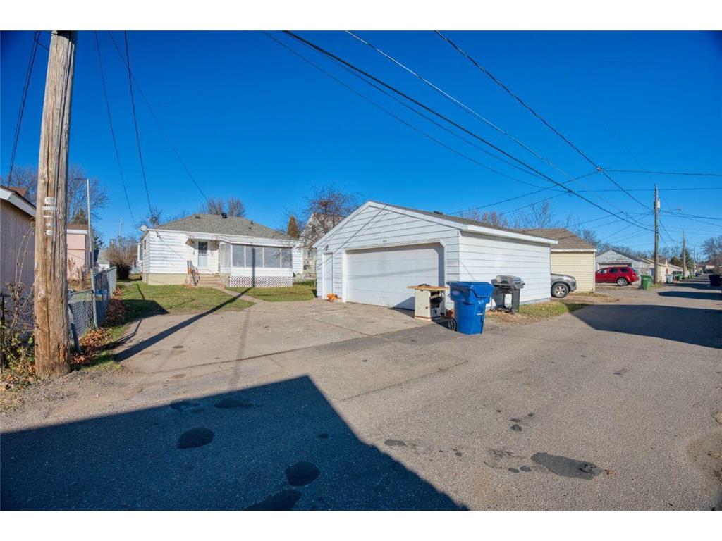 914 Michigan Street Hibbing MN 55746 6819220 image8