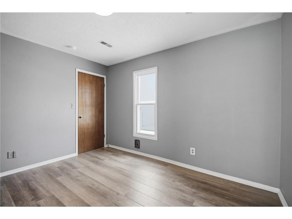 914 N Elm Avenue Owatonna MN 55060 7055088 image15