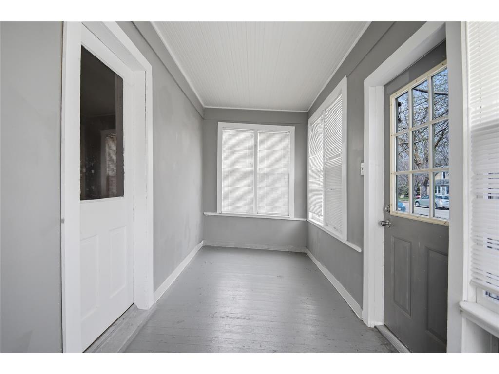 914 N Elm Avenue Owatonna MN 55060 7055088 image2