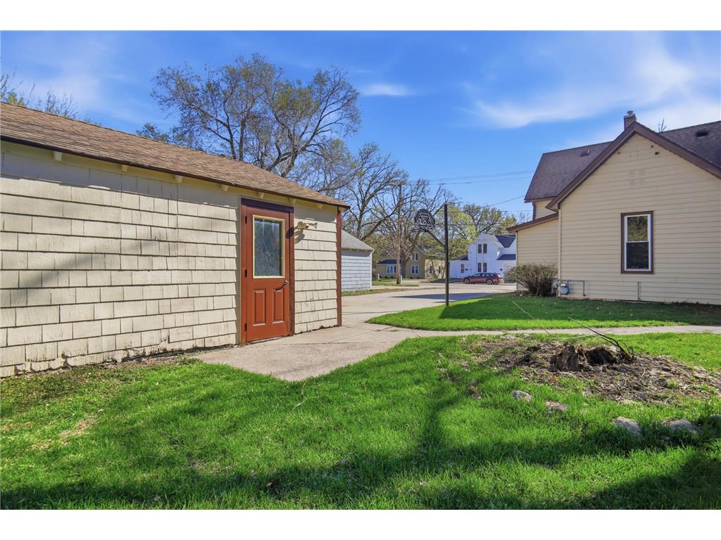 914 N Elm Avenue Owatonna MN 55060 7055088 image27