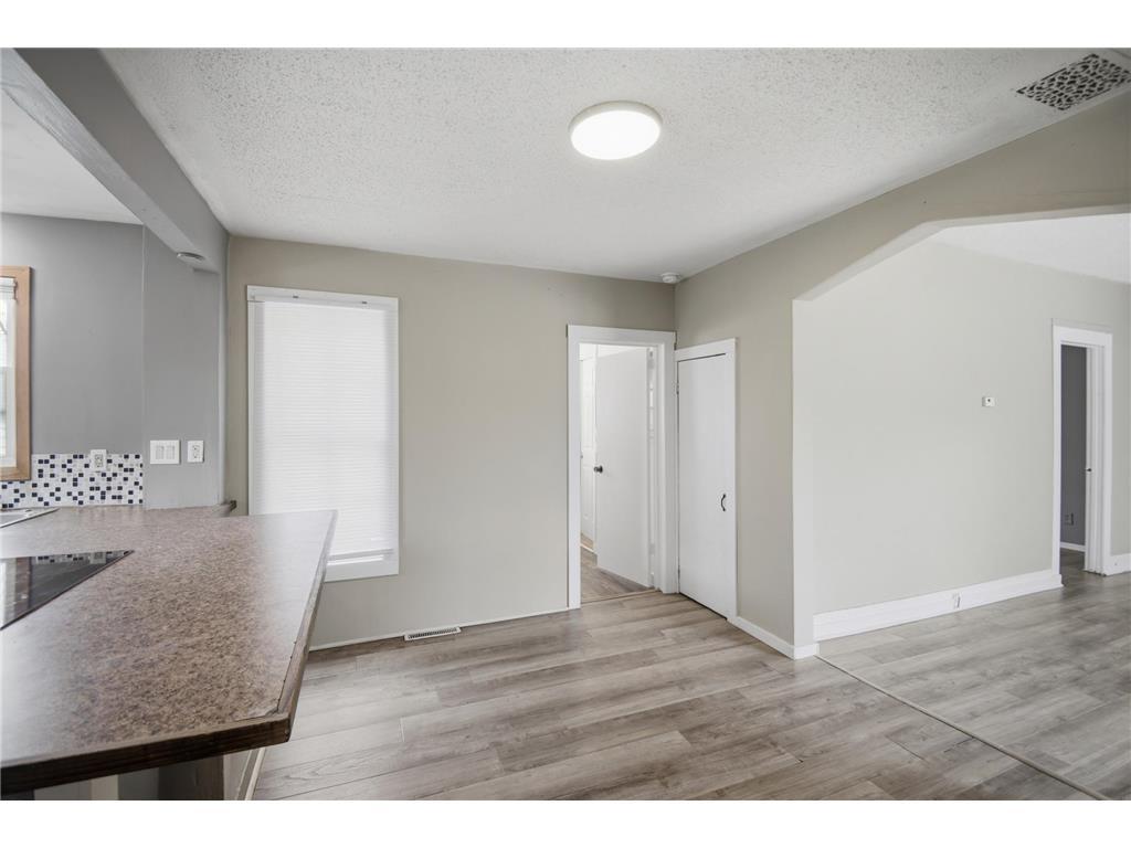 914 N Elm Avenue Owatonna MN 55060 7055088 image8
