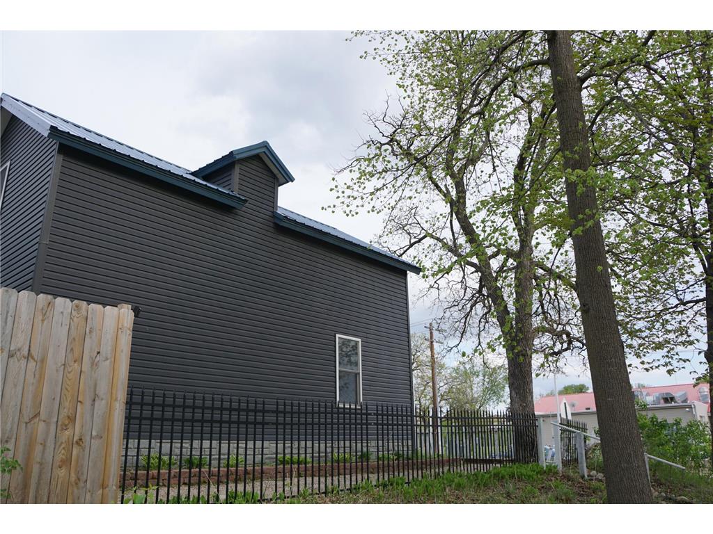 914 NE 2nd Avenue NE Long Prairie MN 56347 7079133 image27