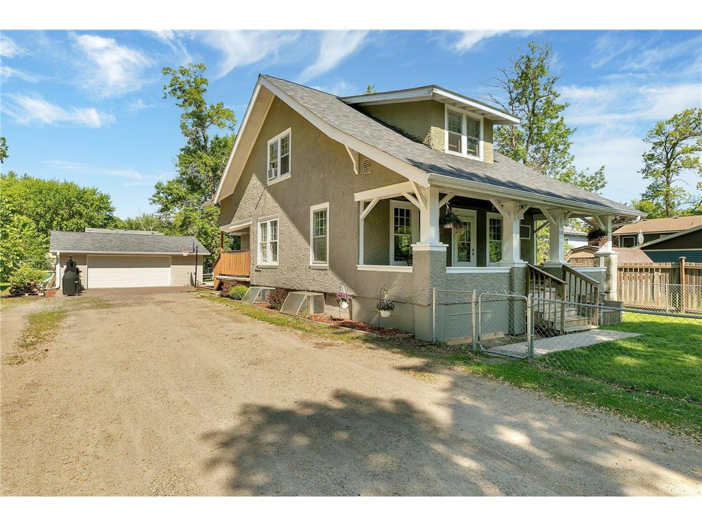 914 S Armstrong Avenue, Litchfield, MN, 55355 MLS 6203339 Edina Realty