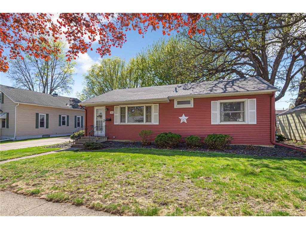 914 S Elm Avenue Owatonna MN 55060 7068940 image4