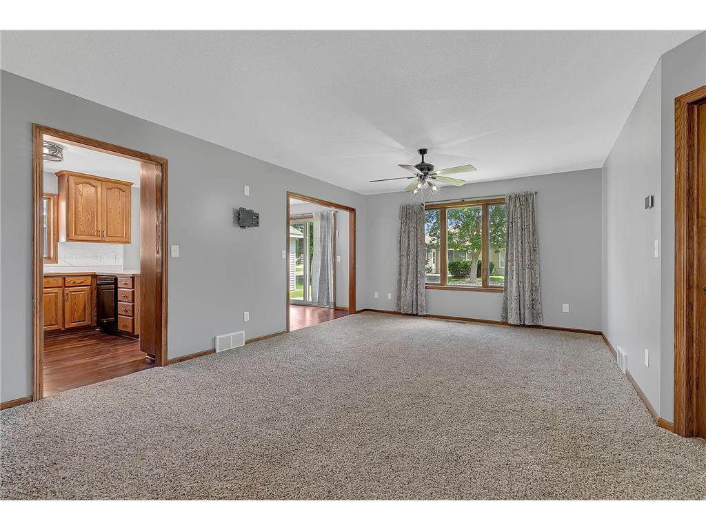 914 Willow Grove Circle Waite Park MN 56387 7096567 image6