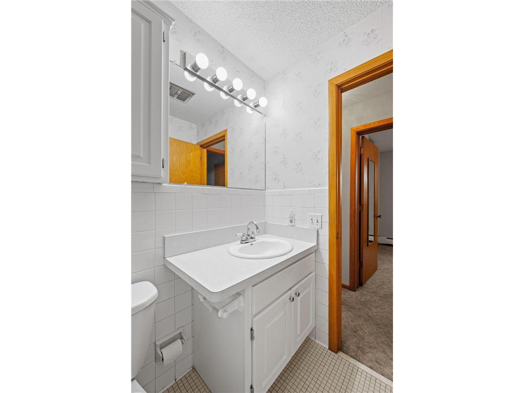 9141 Highway 55 #101 Golden Valley MN 55427 7038563 image19