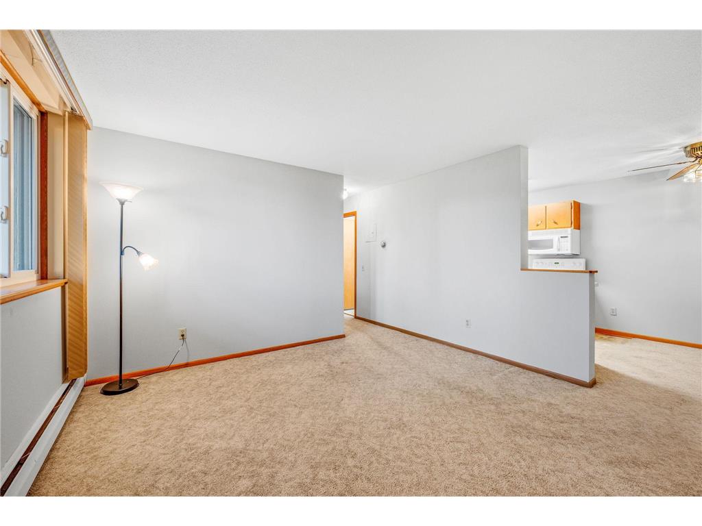 9141 Highway 55 #101 Golden Valley MN 55427 7038563 image3