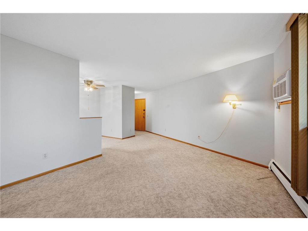 9141 Highway 55 #101 Golden Valley MN 55427 7038563 image5