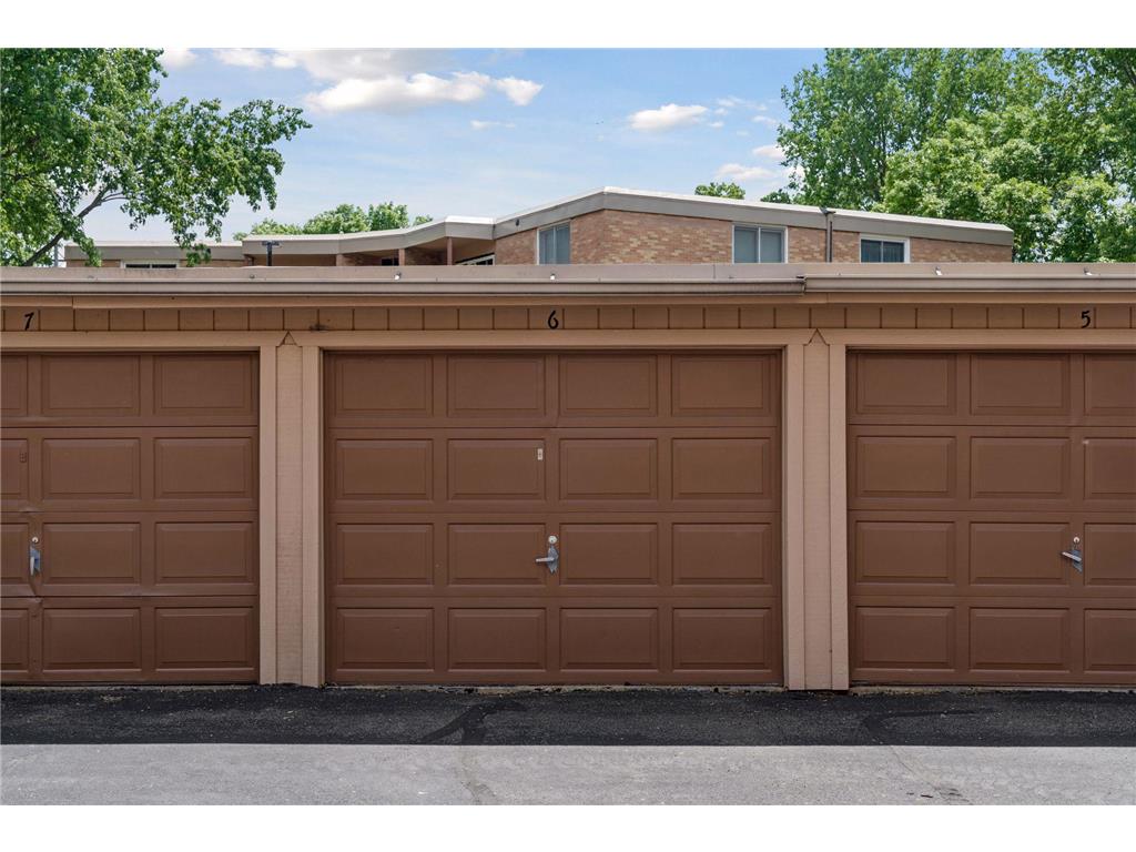 9141 Highway 55 #106 Golden Valley MN 55427 7080563 image16