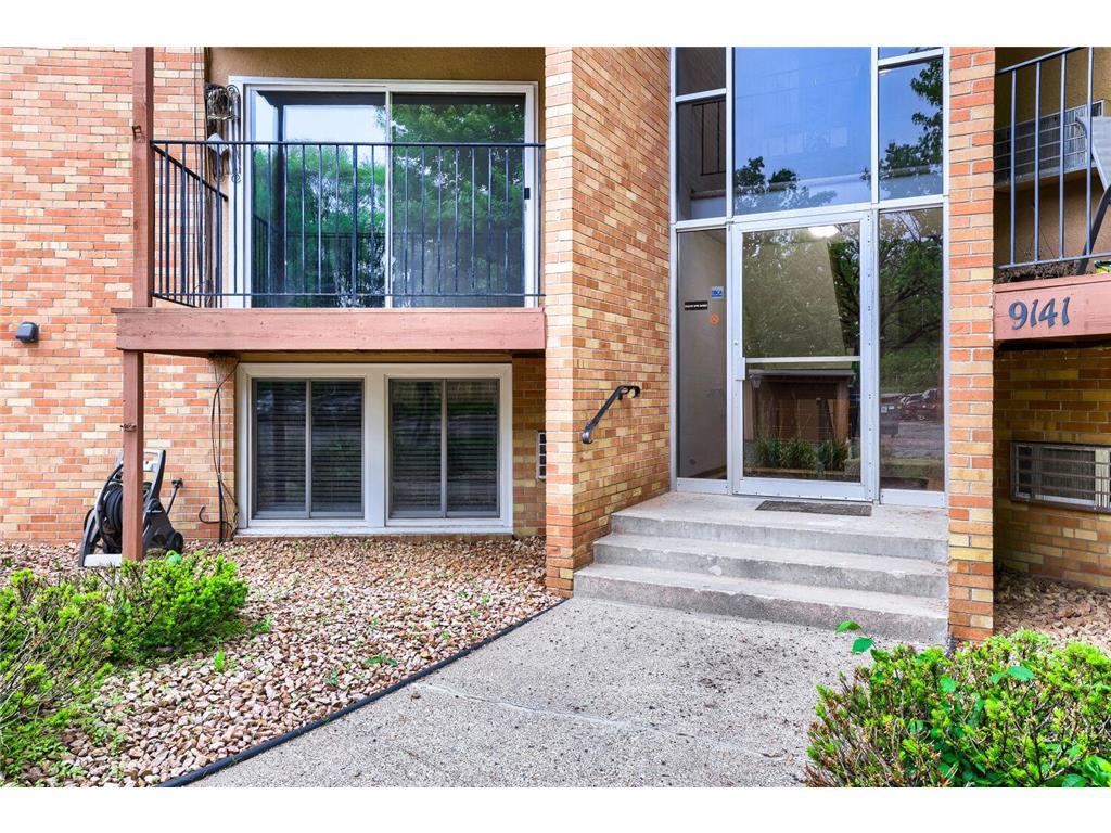 9141 Highway 55 #203 Golden Valley MN 55427 7077396 image1