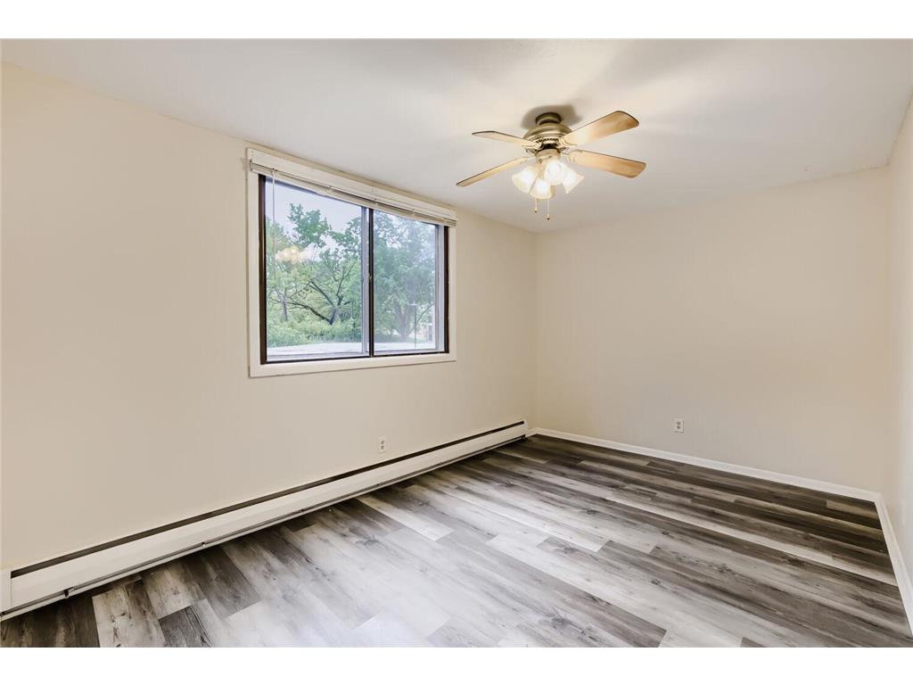 9141 Highway 55 #203 Golden Valley MN 55427 7077396 image11