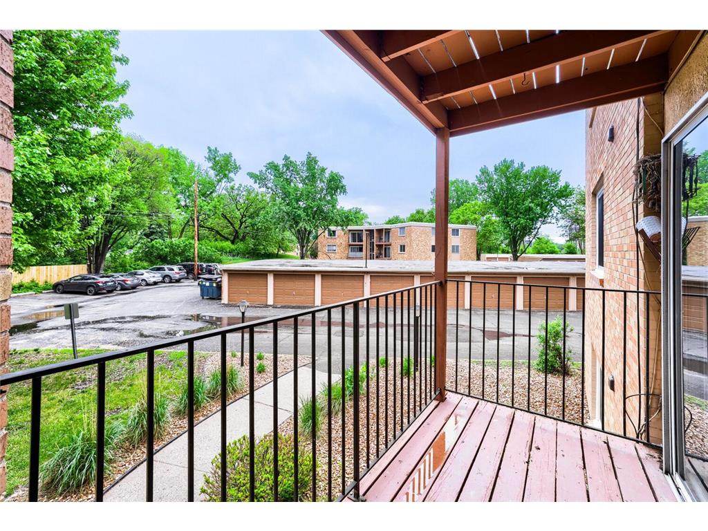 9141 Highway 55 #203 Golden Valley MN 55427 7077396 image16