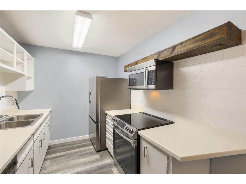 9141 Highway 55 #203 Golden Valley MN 55427 7077396 image9