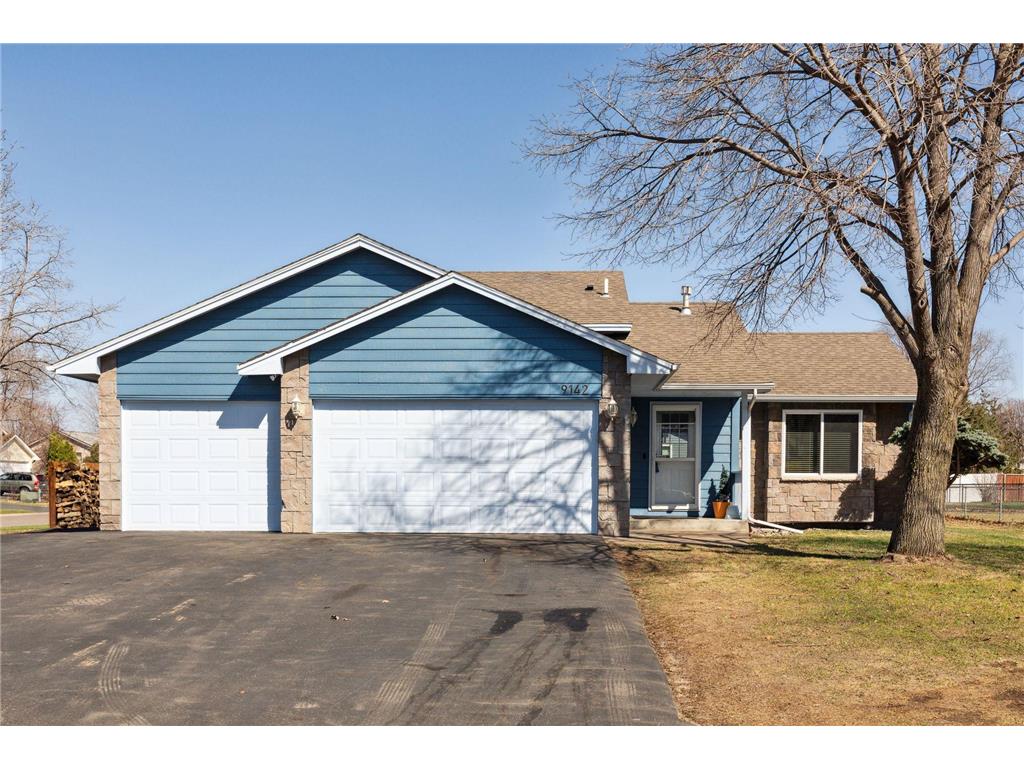 9142 Brunswick Avenue N Brooklyn Park MN 55443 6358450 image1