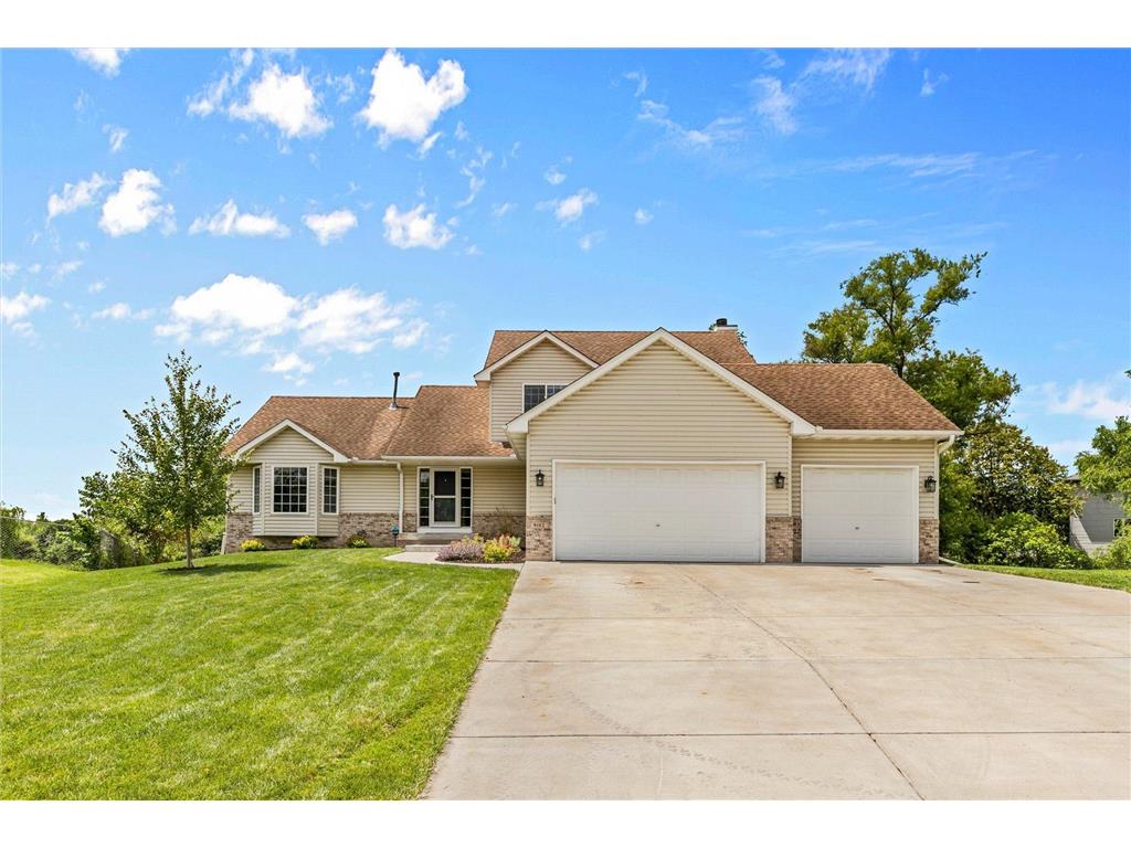 9142 Harpers Court NE Blaine MN 55449 7102229 image1
