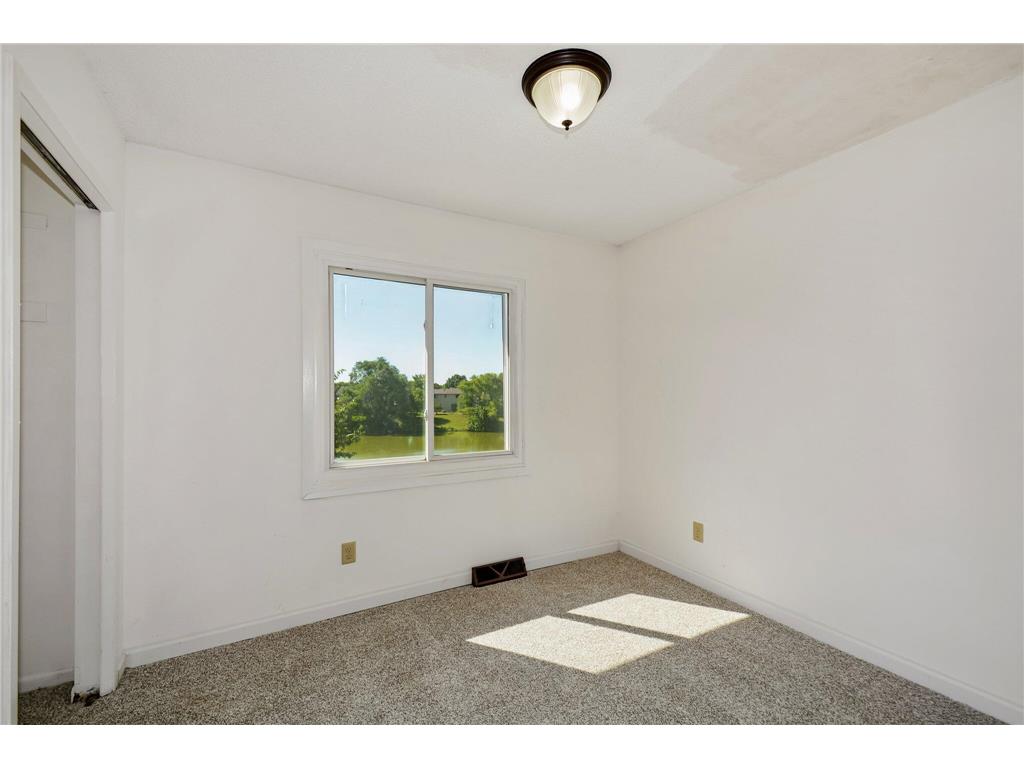 9142 Woodhall Crossing N Brooklyn Park MN 55443 7110378 image23