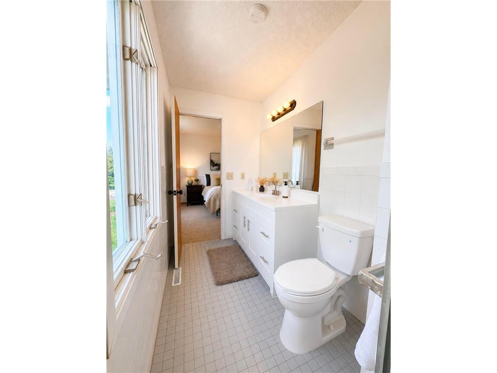 9142 Woodhall Crossing N Brooklyn Park MN 55443 7110378 image28