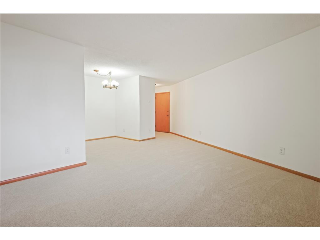 9143 Highway 55 #103 Golden Valley MN 55427 7048764 image22