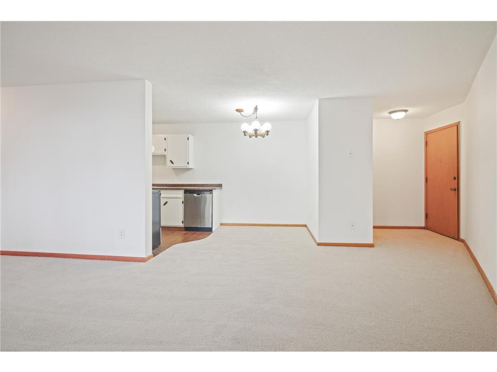 9143 Highway 55 #103 Golden Valley MN 55427 7048764 image24