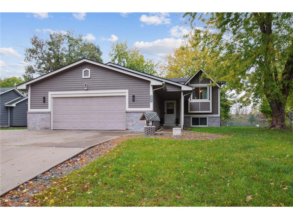 9143 James Avenue N Brooklyn Park MN 55444 6781072 image1