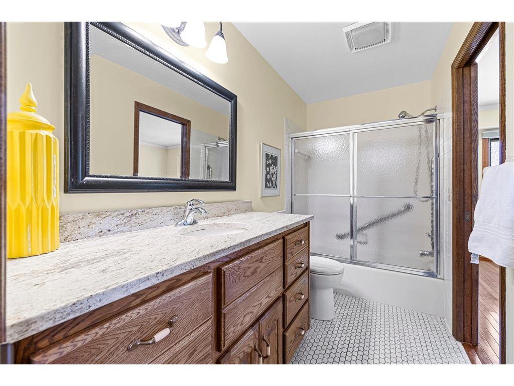 9145 Fox Run Circle Eden Prairie MN 55347 7019102 image18