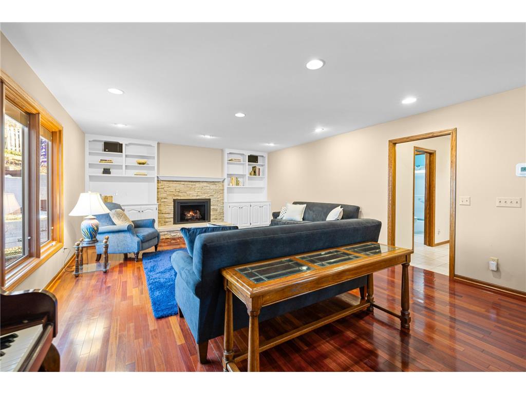 9145 Fox Run Circle Eden Prairie MN 55347 7019102 image2