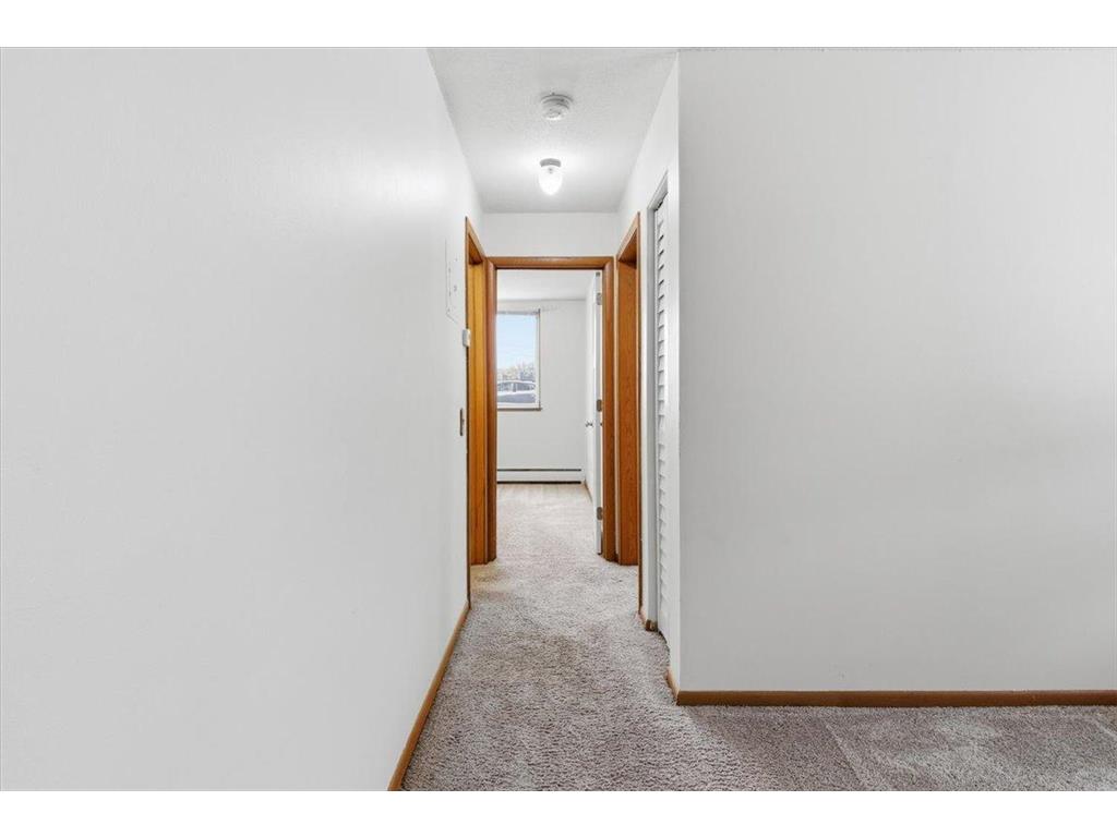 9147 Highway 55 #102 Golden Valley MN 55427 6791128 image13