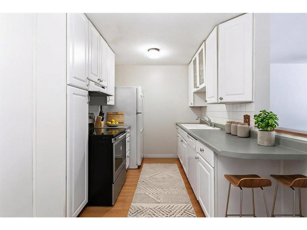 9147 Highway 55 #102 Golden Valley MN 55427 7104594 image11