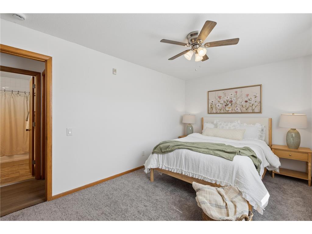 9147 Highway 55 #202 Golden Valley MN 55427 7072175 image14