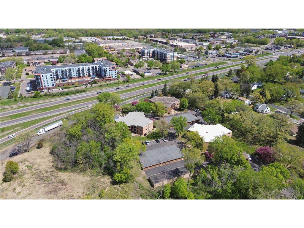 9147 Highway 55 #202 Golden Valley MN 55427 7072175 image24