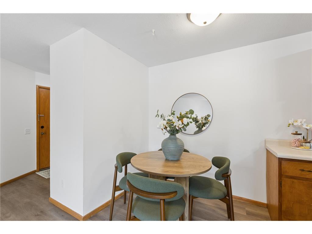 9147 Highway 55 #202 Golden Valley MN 55427 7072175 image8