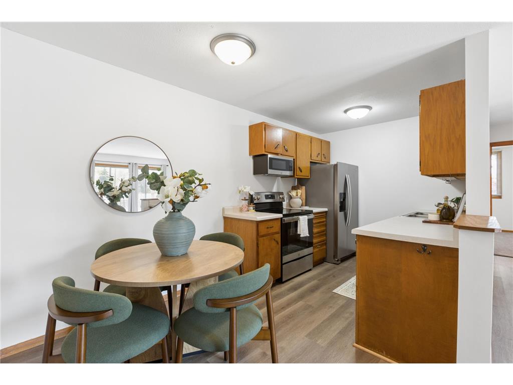 9147 Highway 55 #202 Golden Valley MN 55427 7072175 image9