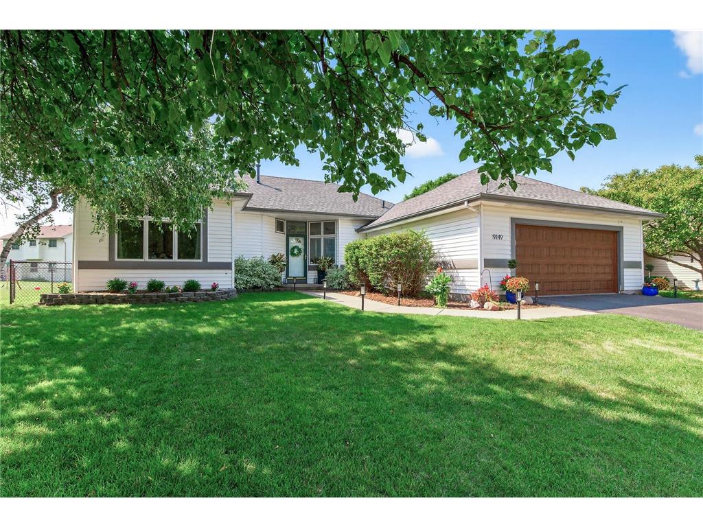 9149 Cambridge Avenue N Brooklyn Park MN 55443 6805783 image1