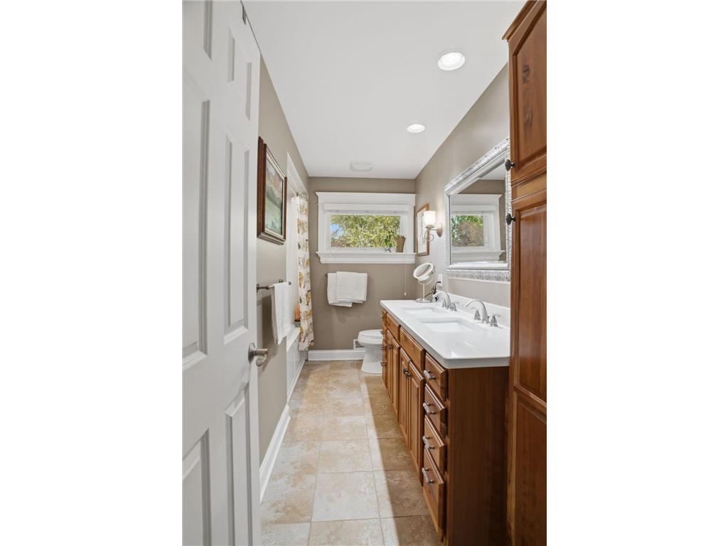 9149 Upton Avenue S Bloomington MN 55431 7072655 image16