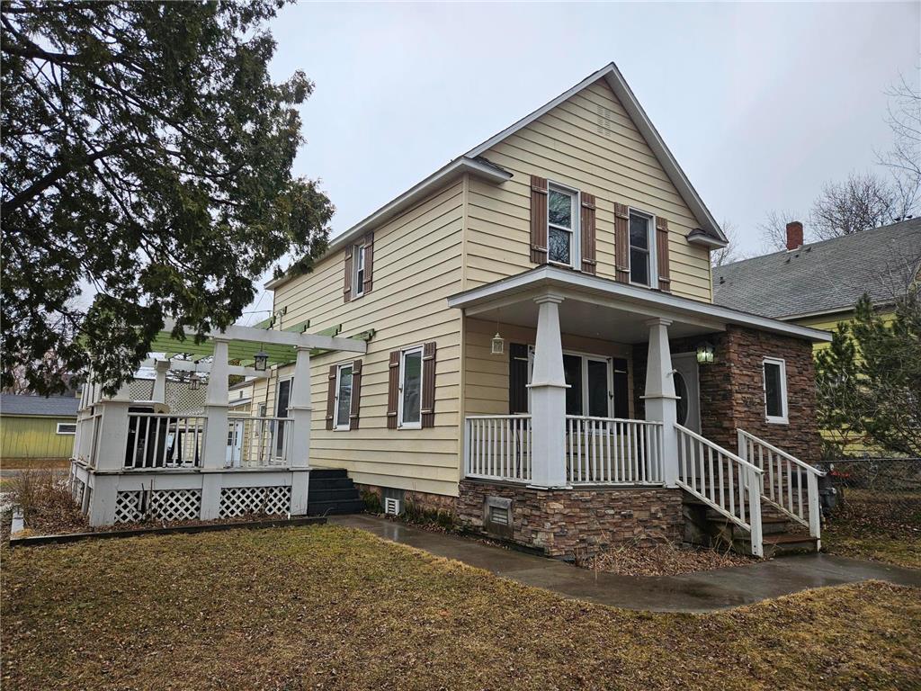 915 14th Street N Virginia MN 55792 6702871 image1