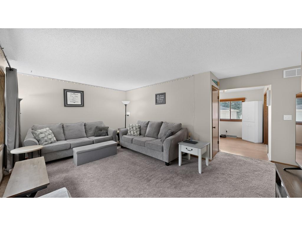 915 16 1/4 Street SE Rochester MN 55904 7098870 image4