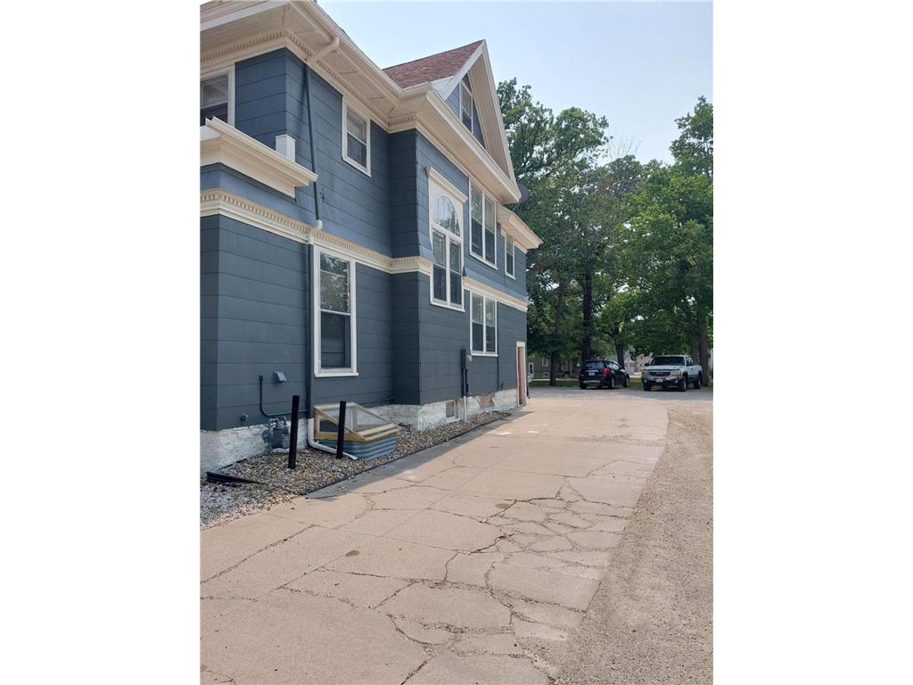 915 1st Drive NW Austin MN 55912 6761736 image3