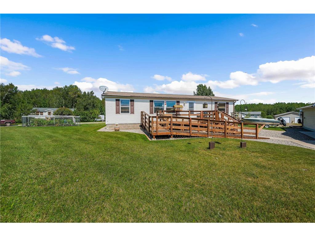 915 1st Street Bovey MN 55709 6580728 image1