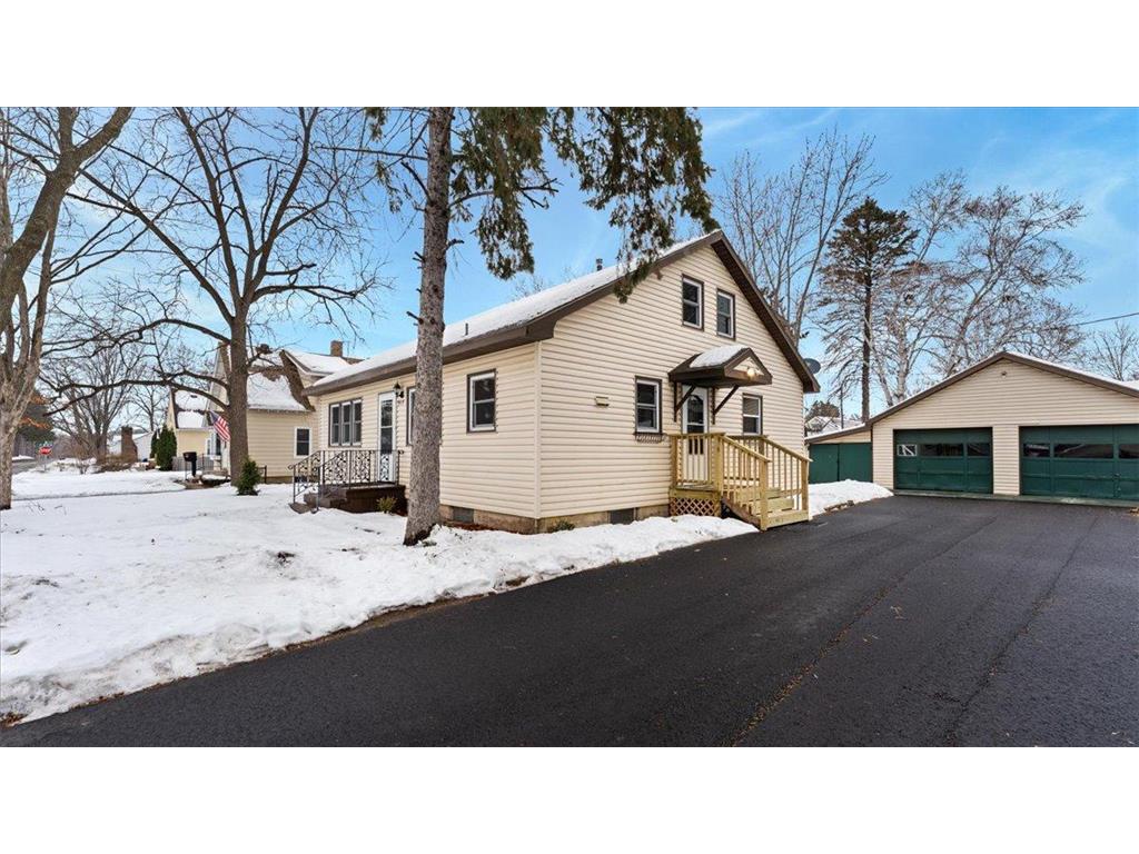 915 4th Avenue SW Pine City MN 55063 6823740 image1