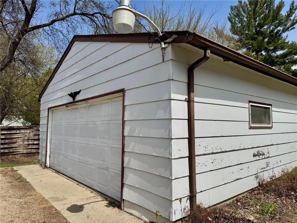 915 6th Avenue E Alexandria MN 56308 7064726 image18